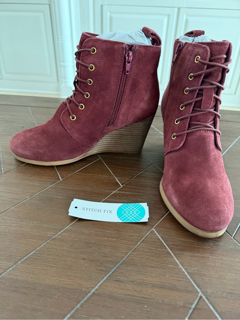 Diba Blake Burgundy Suede Lace Up Wedge Booties Size 8